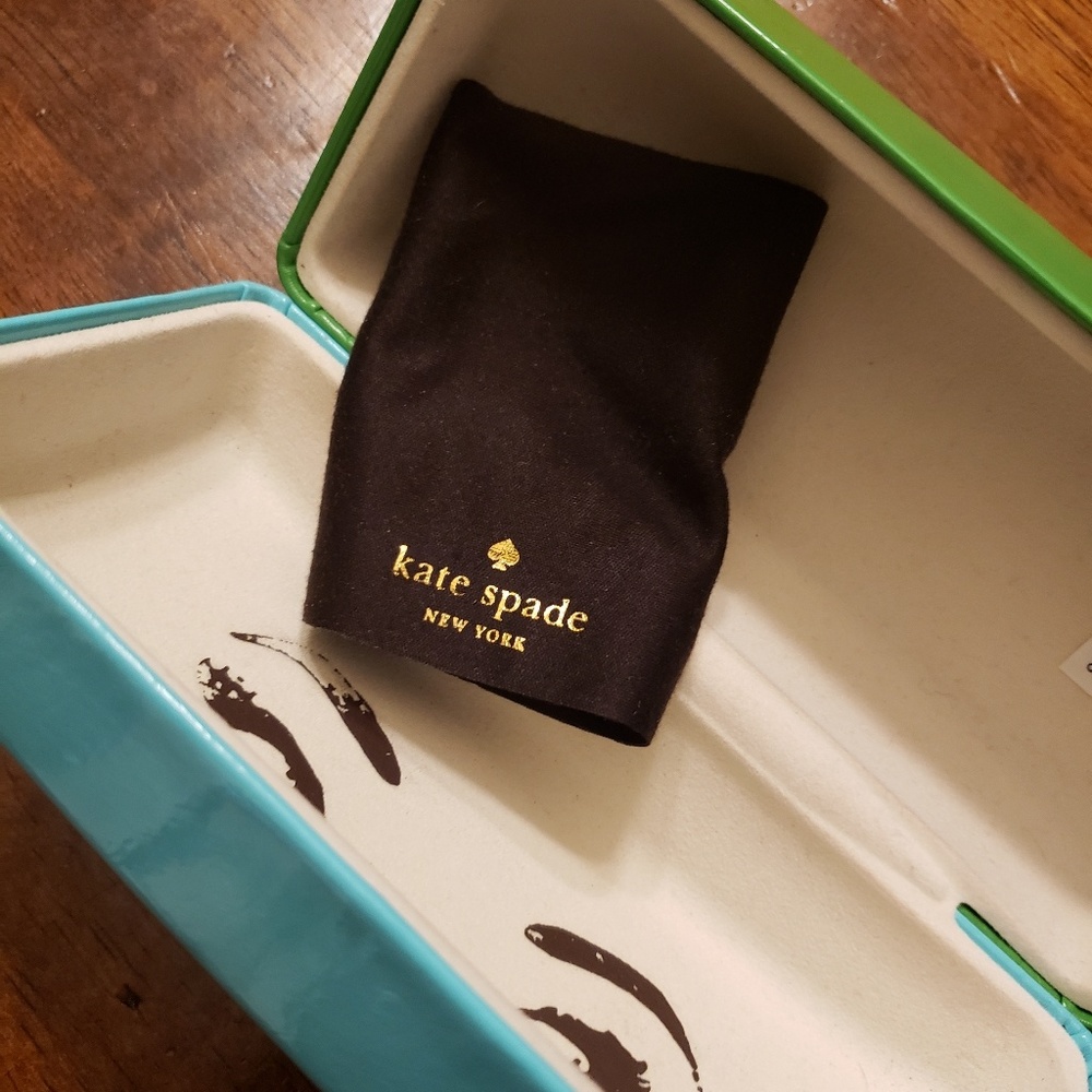 Kate Spade Case - Picture 2 of 5